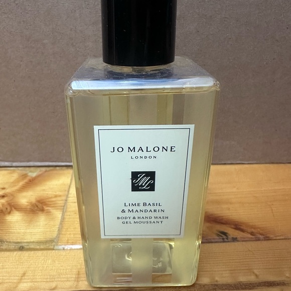 Jo Malone Lime Basil & Mandarin Body & Hand Wash - Picture 2 of 3